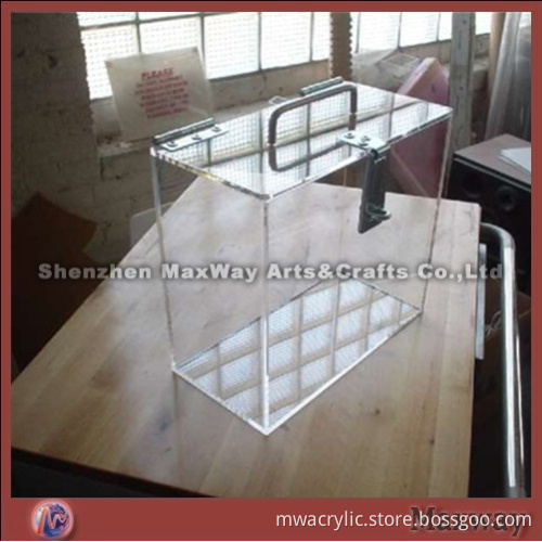 Transparent acrylic/PMMA container/vessel/receptacle with lock and handle